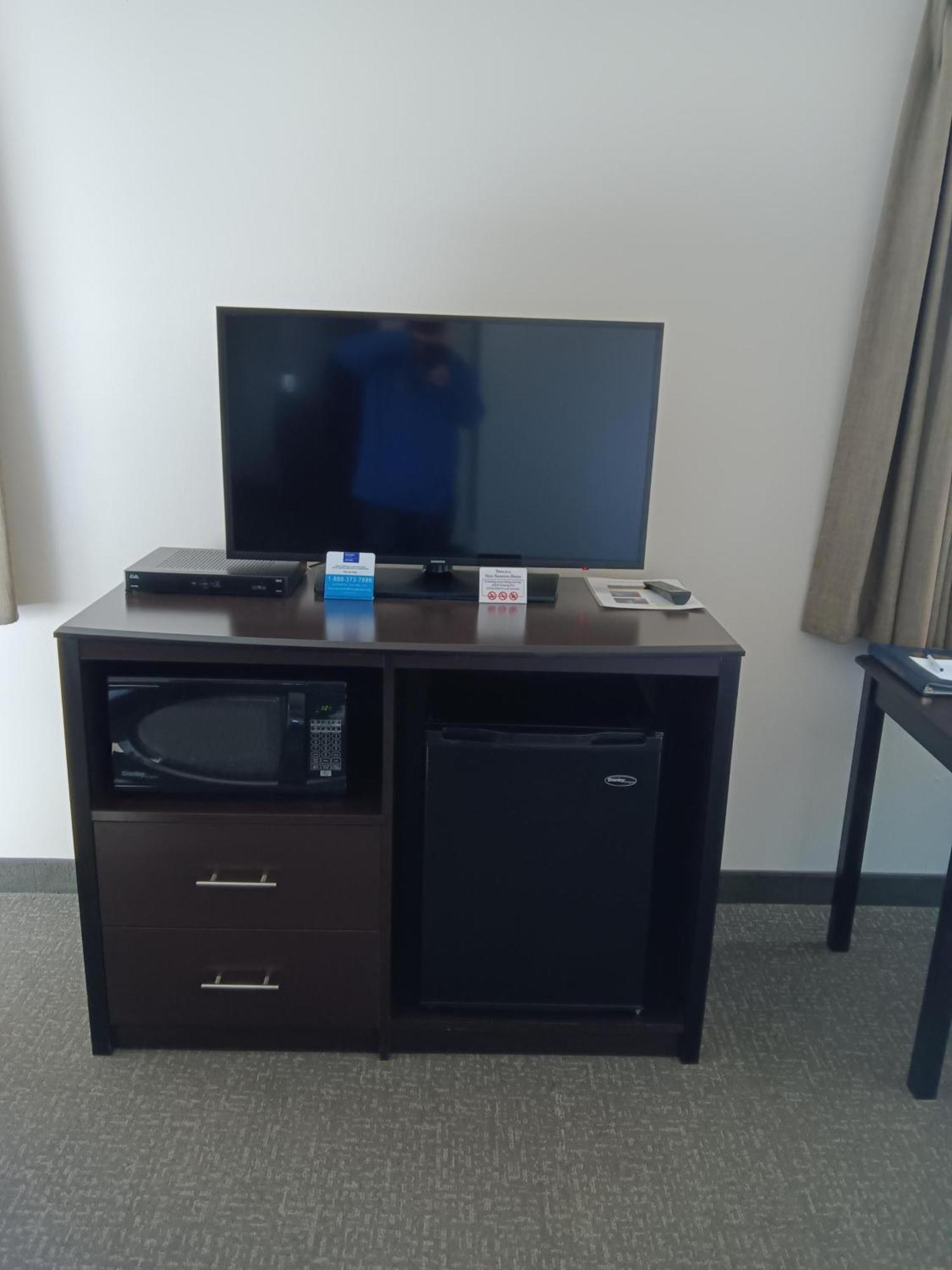 Cobblestone Inn & Suites - Manchester Εξωτερικό φωτογραφία